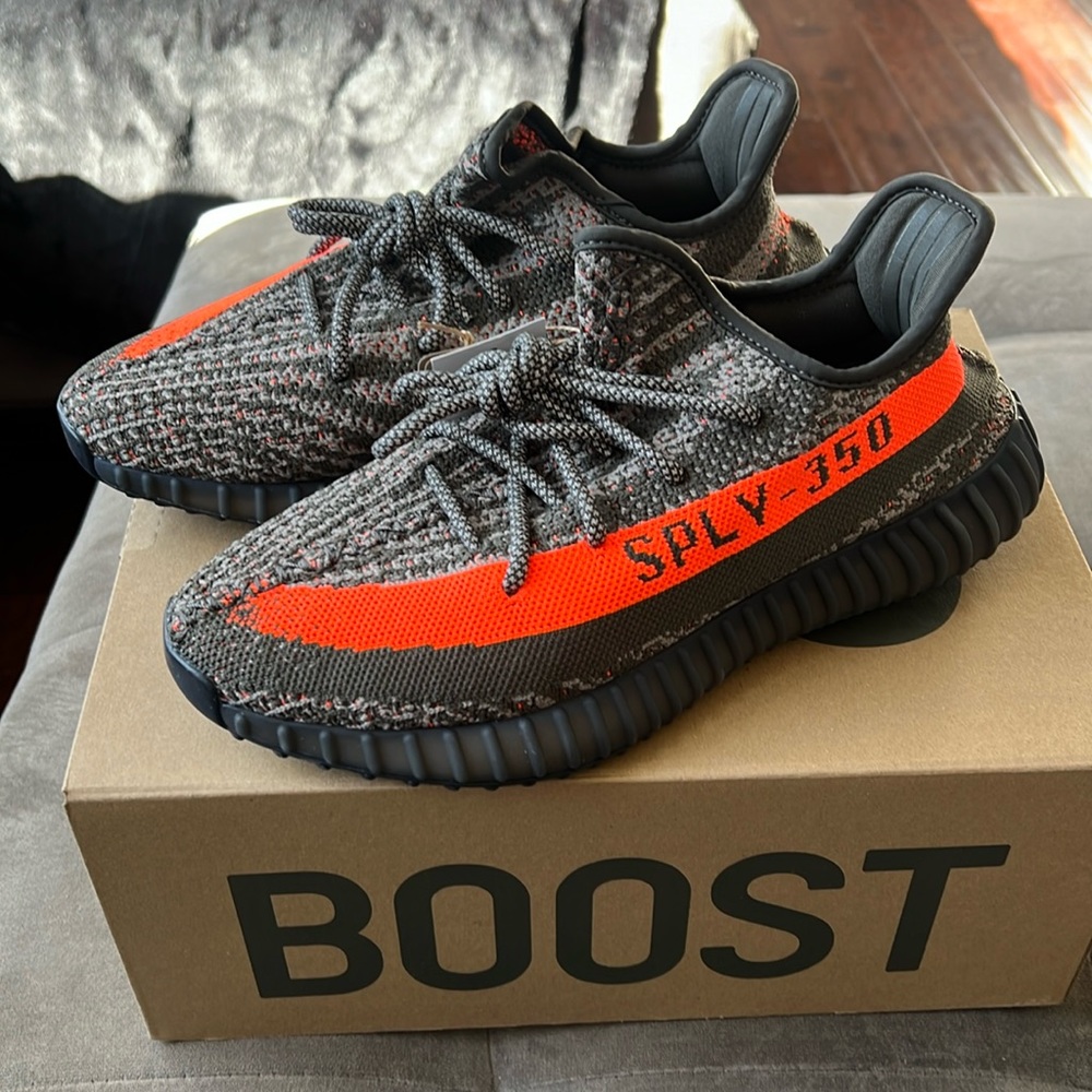 Yeezy 350 Boost sz 8